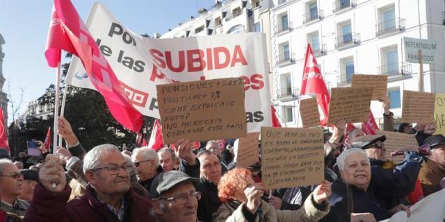 Jubilados de San Sebastián de los Reyes acuden a Bilbao para pedir mejores pensiones