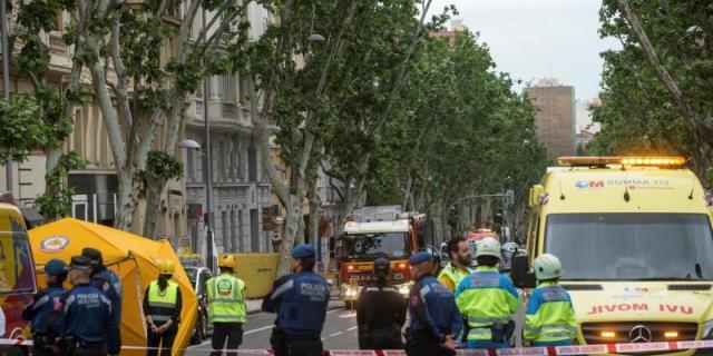 El Samur Social aloja a cuatro personas evacuadas por el derrumbe de Chamberí