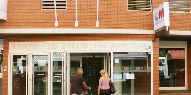 13.000 médicos madrileños denuncian ante el Defensor del Pueblo el "deterioro" de la sanidad pública