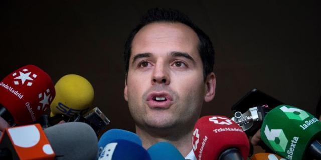 Aguado se postula como candidato de Cs para la Comunidad en 2019