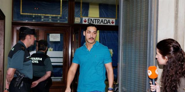 Acude al juzgado de Sevilla el primero de los componentes de La Manada