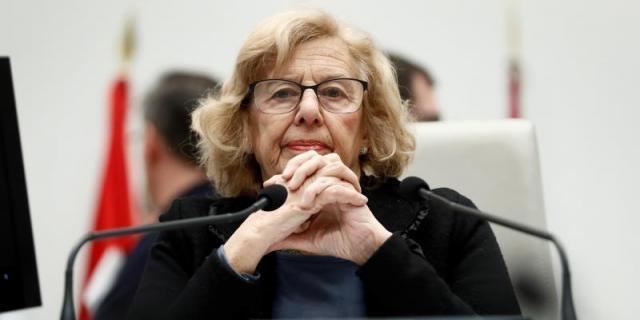 Carmena manda en la playa de Madrid de Colón y no su concejal