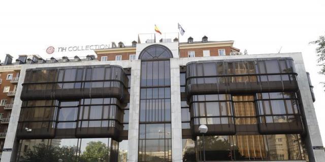 Desalojan sin incidentes al grupo ultra Hogar Social Madrid de un palacete ocupado hace un año