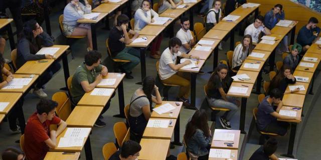 Matemáticas-Física en la UCM con un 13,773 es la nota más alta de acceso a Universidad en Madrid