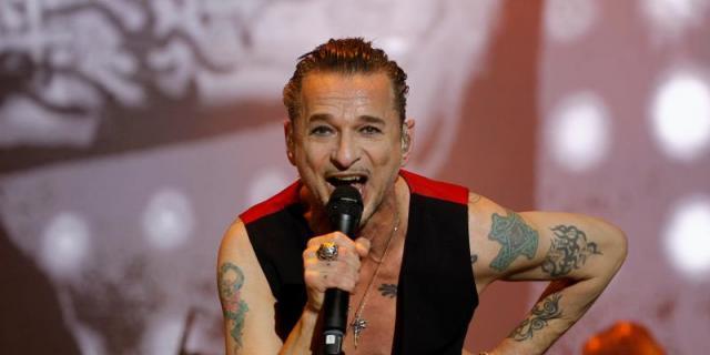 QOTSA sellan el Mad Cool más caótico con lema proanarquía: "Dejadlos pasar"