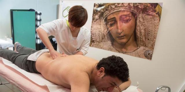 Cuidado con los fisioterapeutas sin título universitario