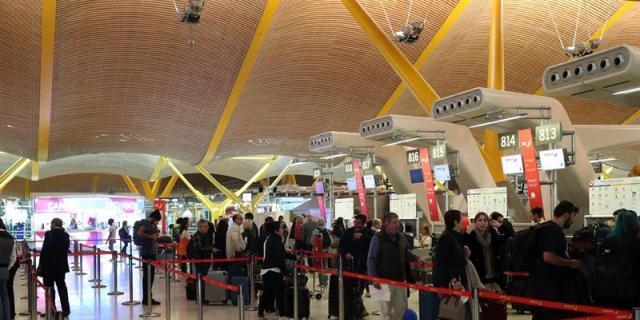 Desconvocada la huelga de vigilantes de Ilunion en Barajas