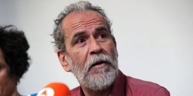 Willy Toledo se cae de "Un enemigo del pueblo", la próxima obra del Kamikaze