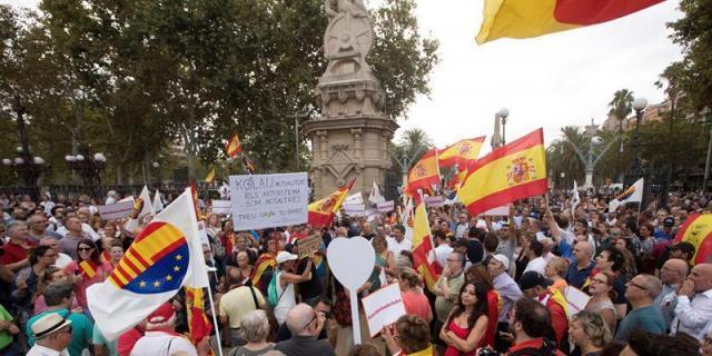 Agredido en Barcelona un cámara de Telemadrid al confundirlo con otro de TV3