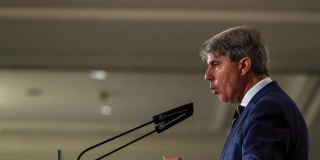 Garrido acusa a Pedro Sánchez de "hacer trampas" con el objetivo de déficit