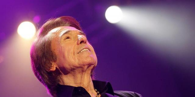 Raphael se hace "infinito" en Madrid