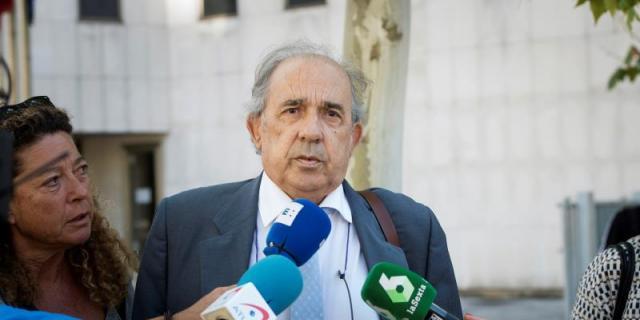 Álvarez Conde pide a la jueza que cite como testigo al consejero de Educación, Rafael Van Grieken