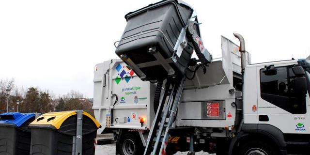 El contenedor marrón se extiende a otros cuatro distritos de Madrid