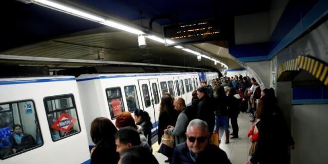 Metro de Madrid ya ha realizado 832 reconocimientos médicos por amianto Metro de Madrid ya ha realizado 832 reconocimientos médicos por amianto
