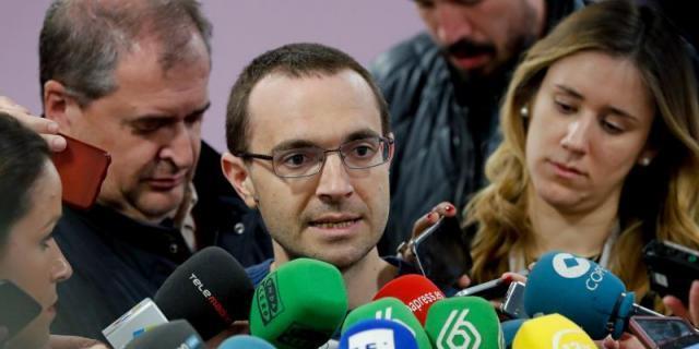 Luis Alegre, miembro fundador de Podemos, acusa a Iglesias de querer imponer una lista a Carmena