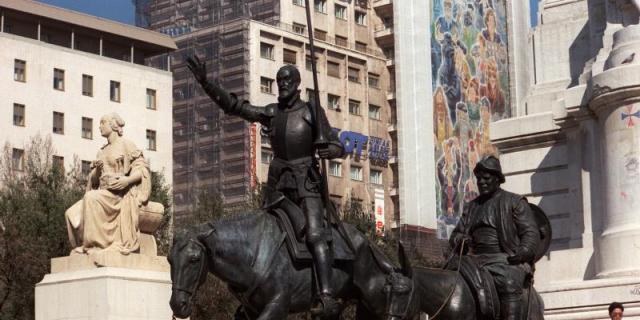 La Comunidad declara Bien de Interés Patrimonial el monumento a Cervantes de Plaza de España