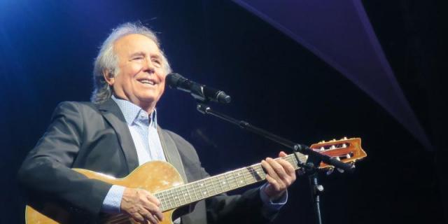 Serrat edita una caja recopilatoria en castellano de 12 CD y sus vinilos