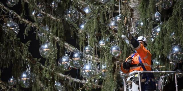 Pozuelo arranca la programación navideña con el tradicional encendido de luces