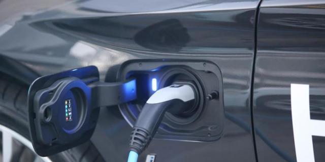 La Comunidad destina tres millones más a ayudas para comprar coches eléctricos