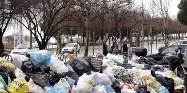 Boicot de los partidos de la oposición de Alcorcón con la empresa municipal de limpieza