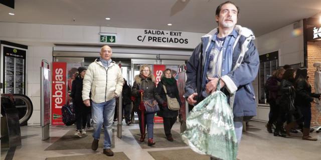 Las rebajas generarán entre 16.400 y 21.000 contratos en Madrid