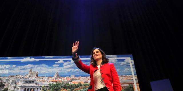 Isabel Díaz Ayuso quiere tener "cerca" y "contar" con Aguirre y Cifuentes