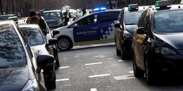 Cabify revela que Fomento desechó su idea de crear un fondo para resarcir al taxi