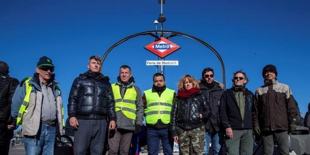 Ocho taxistas madrileños inician una huelga de hambre