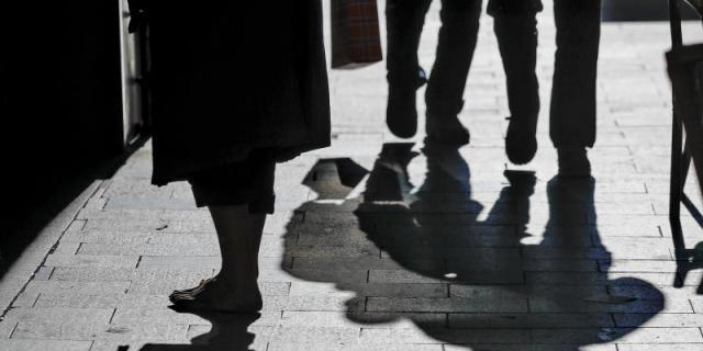 Cruz Roja intensifica su actividad con las personas sin hogar por el frío