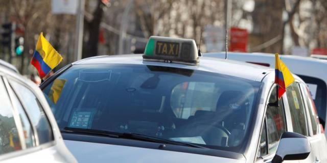 La Comunidad de Madrid propone planes de amortización de licencias de taxi