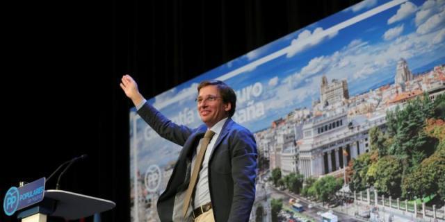 Almeida promete cubrir 3,8 km de la A-5 y crear una nueva zona verde