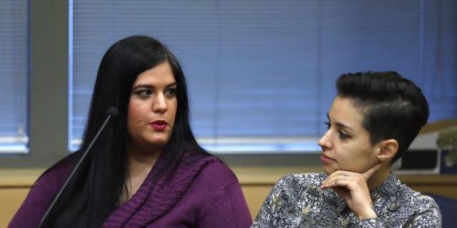 Condenadas dos activistas de Femen por encadenarse al altar de la Almudena