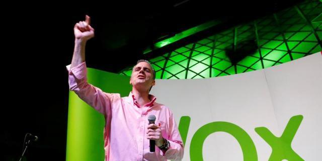 Ortega Smith se muestra dispuesto a apoyar a Villacís para cambiar políticas y no sillones