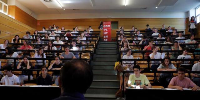 Cinco alumnos empatan en la nota más alta de evaluación de acceso a la universidad
