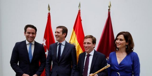 El nuevo Gobierno de Madrid deja fuera por el momento a Vox