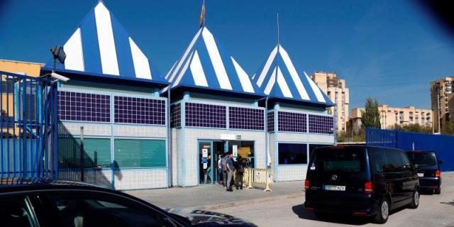 Piden investigar un posible delito de tortura en el CIE de Aluche