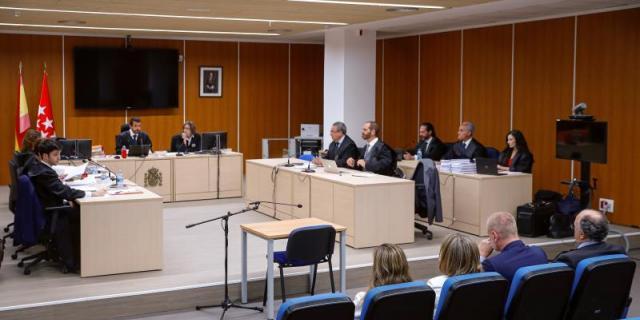 Retiran la acreditación a OKdiario por grabar la declaración de Bárcenas