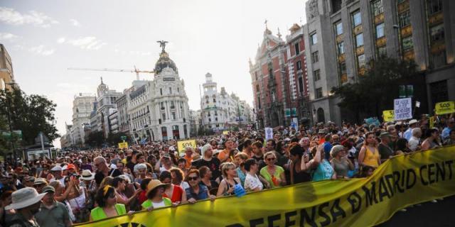 Un juez paraliza cautelarmente la moratoria de las multas en Madrid Central