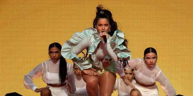 Rosalía enmudece a 40.000 personas en la apertura de Mad Cool 2019