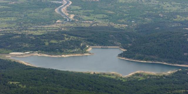 El embalse de La Jarosa en Guadarrama acogerá un triatlón por tierra