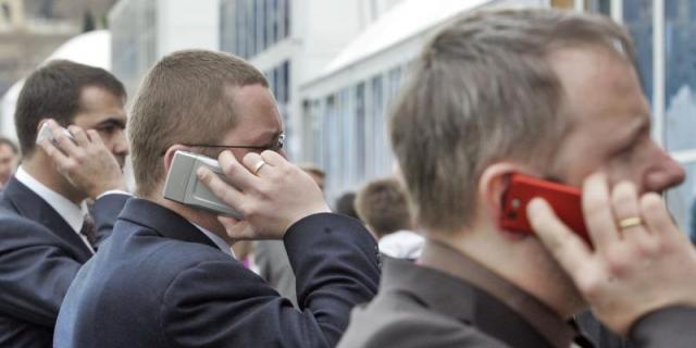 En España hay 116 líneas móviles por cada cien habitantes