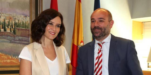 El pleno de investidura de Díaz Ayuso será el 13 y el 14 de agosto