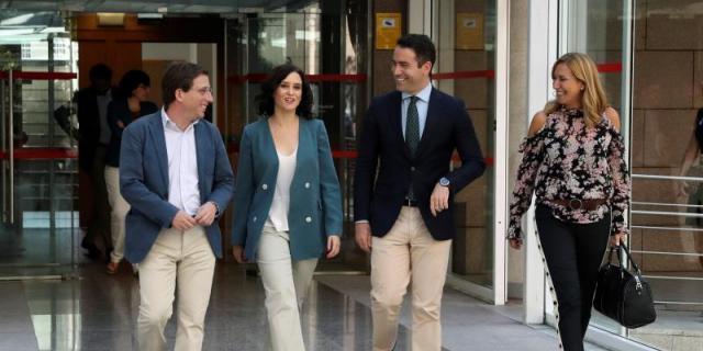 Martínez-Almeida: "Carmena tiró por la borda la imagen de Madrid ante la Comisión Europea"