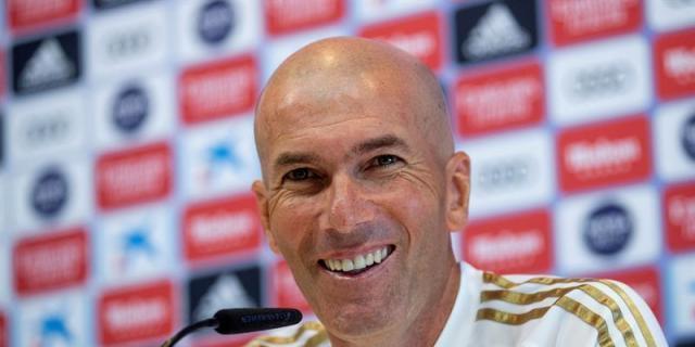 Zidane: &quot;Lo que ha cambiado con Bale es que se quiere quedar&quot;