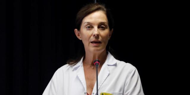 El rey Juan Carlos, operado con éxito para implantarle tres "bypass"