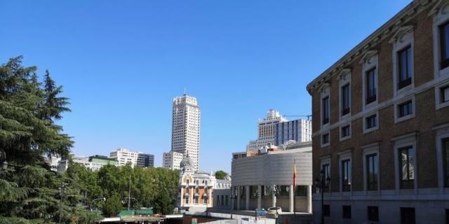 Comienzan los trabajos de excavación arqueológica en la plaza de España