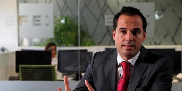 Aguado defiende que si Cs se abstiene es para que España "no siga bloqueada"