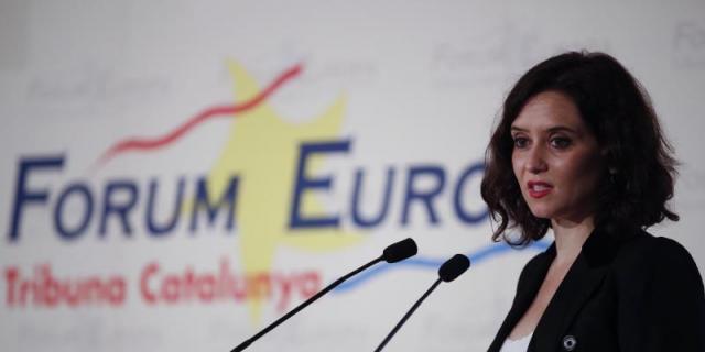 Díaz Ayuso dice que la alcaldesa de Móstoles no es rencorosa porque le sube el sueldo a su ex