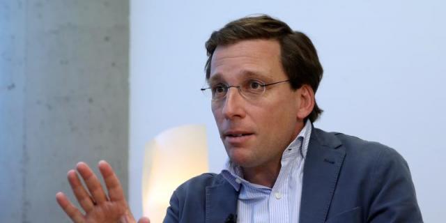 Martínez Almeida defiende el desalojo de la acampada ilegal en el Paseo del Prado