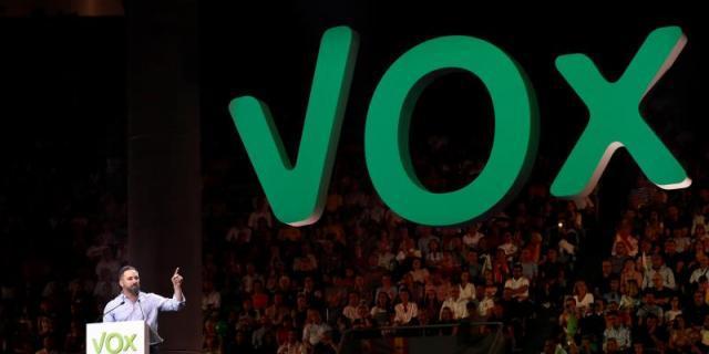 Vox se lanza a las elecciones generales con duros ataques contra el "consenso progre"